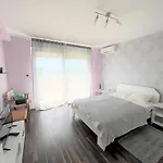 펜션 Summer Escape In Barbat Mit Garten Und Aussicht By Interhome Barbat na Rabu
