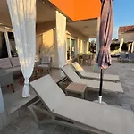 펜션 Summer Escape In Barbat Mit Garten Und Aussicht By Interhome Barbat na Rabu