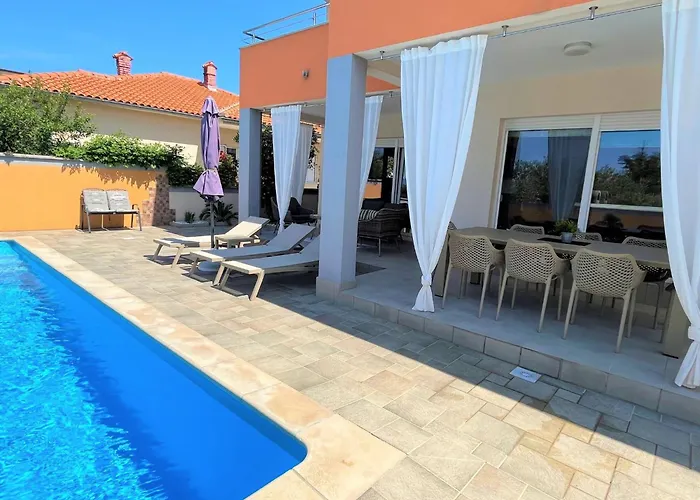 Summer Escape In Barbat Mit Garten Und Aussicht By Interhome Holiday home