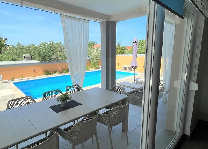 Ferienhaus Summer Escape In Barbat Mit Garten Und Aussicht By Interhome Barbat na Rabu