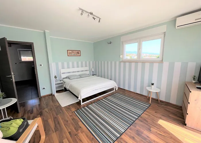 Summer Escape In Barbat Mit Garten Und Aussicht By Interhome Barbat na Rabu