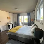 Summer Escape In Barbat Mit Garten Und Aussicht By Interhome בית נופש Barbat na Rabu