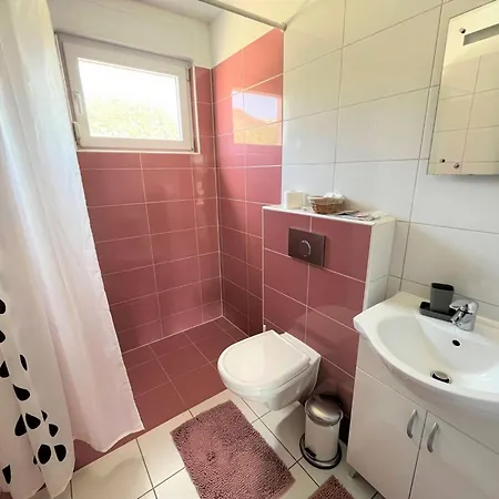 Summer Escape In Barbat Mit Garten Und Aussicht By Interhome Barbat na Rabu