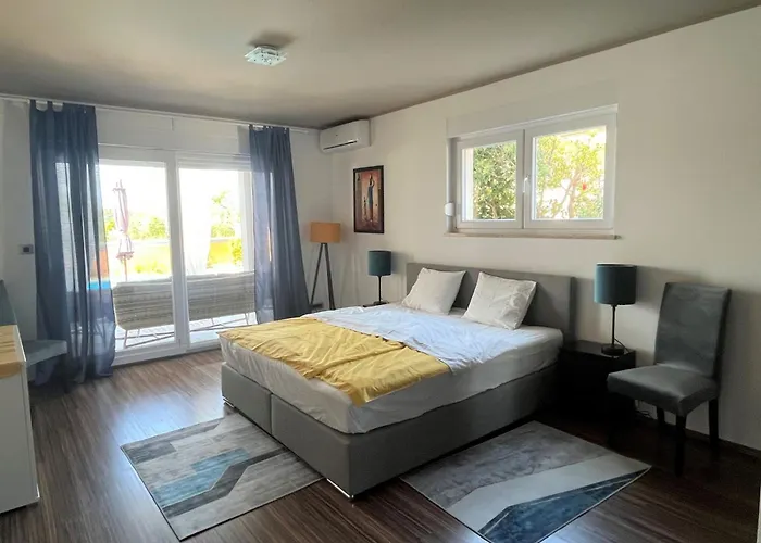 Summer Escape In Barbat Mit Garten Und Aussicht By Interhome * Barbat na Rabu